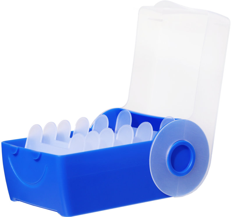 blaue Lernkartei, geöffnet, in der Ansicht schräg von vorne